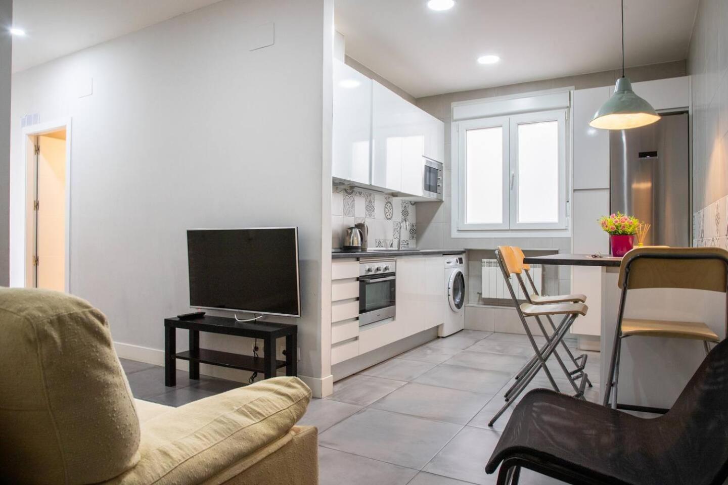 Retiro Chic - Estilo Y Paz En El Corazon De Apartamento